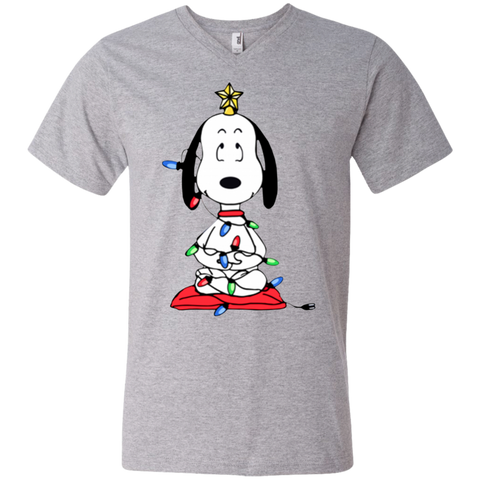Snoopy Christmas Tree The Peanuts Movie Snoopy Men's V-Neck T-Shirt - The White Eagles Snoopy Christmas Tree The Peanuts Movie Snoopy Men's V-Neck T-Shirt - The White Eagles