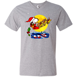 Snoopy Santa Claus Christmas The Peanuts Movie Men's V-Neck T-Shirt - The White Eagles