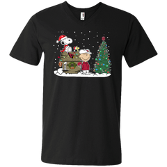 Arizona Cardinals Snoopy The Peanuts Movie Christmas Football Super Bowl Men's V-Neck T-Shirt - The White Eagles